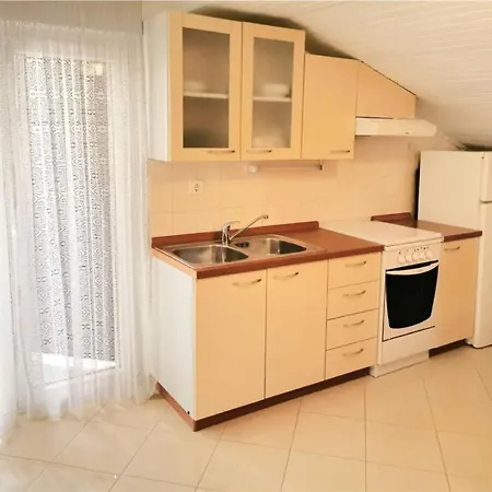 Apartman Mate - Free Parking Pag Town